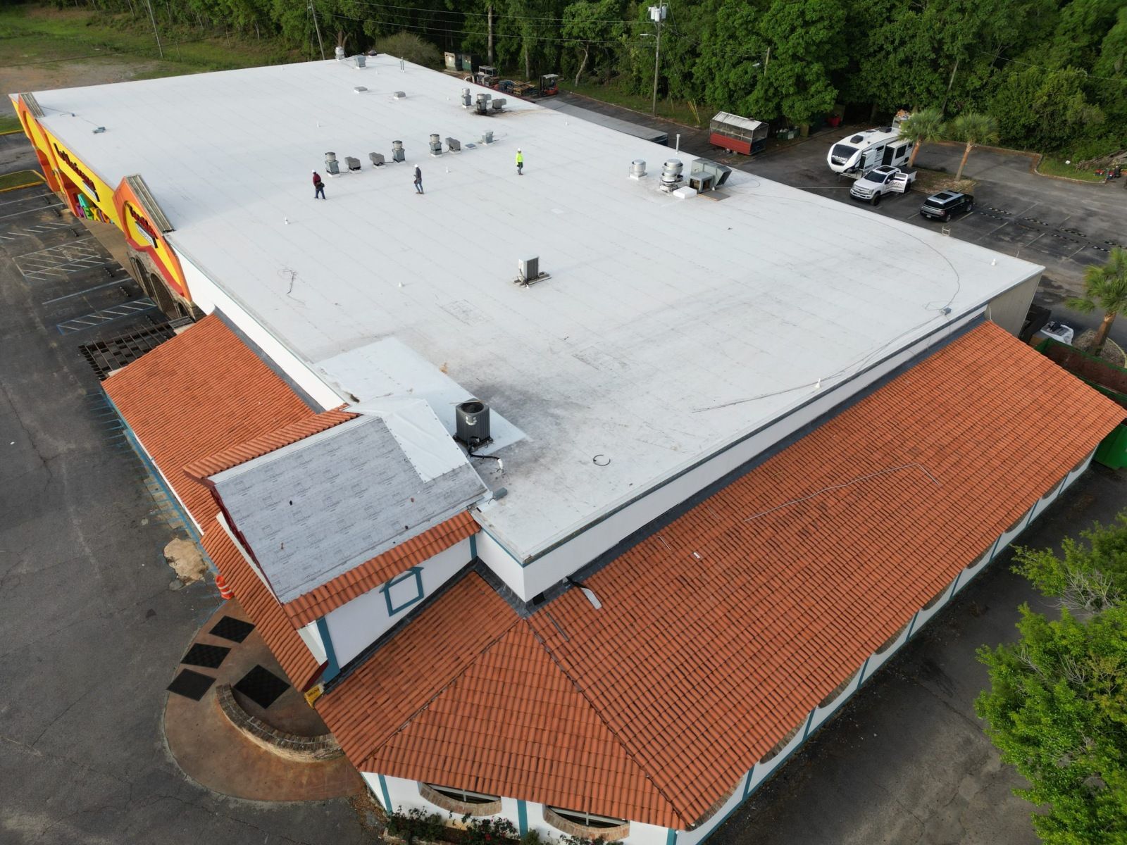 Commercial flat roof